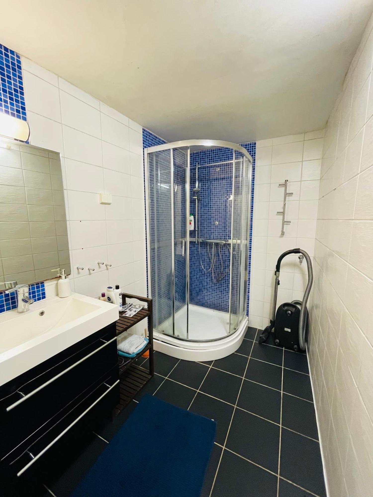 Spacious Waterfront Apartment With Free Parking - Upgraded 2024 스타방에르 외부 사진